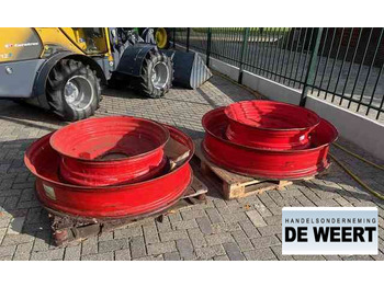 Däck och fälgar FENDT