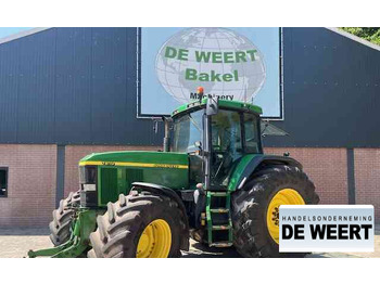 Traktor JOHN DEERE 7810
