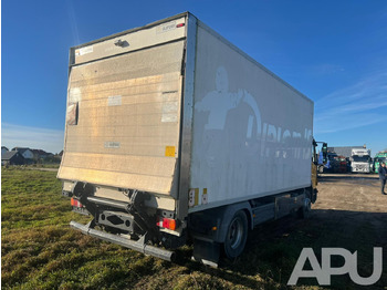 Lastbil med skåp Mercedes-Benz Atego 1324: bild 3