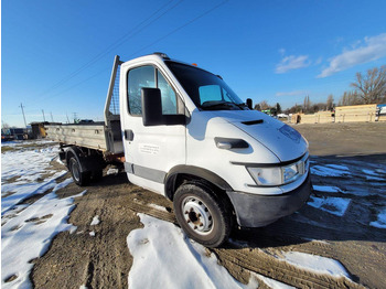 Tippbil lastbil IVECO Daily