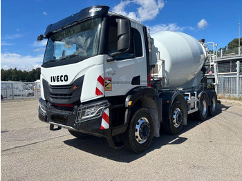 Betongbil IVECO