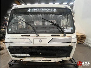 Hytt och interiör MERCEDES-BENZ