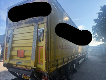 Kapelltrailer Krone Stuuras liftas laadklep: bild 3