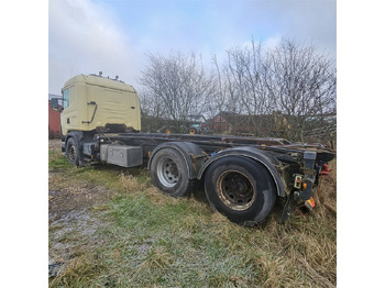 Lastbil med kabelsystem Scania R420: bild 3