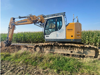 Bandgrävare LIEBHERR R 926