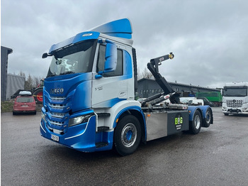 Lastväxlare lastbil IVECO