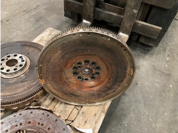 Motor och reservdelar SCANIA