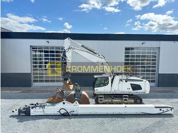 Grävmaskin LIEBHERR R 946