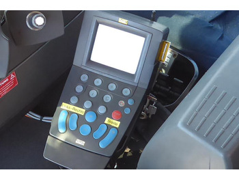 Lastväxlare lastbil KÜPPER-WEISSER /GMEINER/BUCHER Feuchtsalzstreuer Salzstreuer Streuer: bild 4 Lastväxlare lastbil KÜPPER-WEISSER /GMEINER/BUCHER Feuchtsalzstreuer Salzstreuer Streuer: bild 4