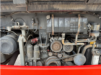 Förortsbuss Mercedes-Benz O550 Integro (56 Sitze*Klima*Schalt): bild 4