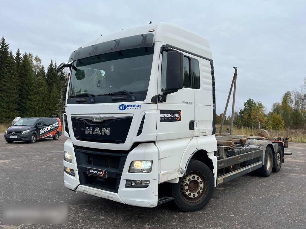 2016 MAN TGX 26.440 6x2 BDF - Containerbil/ Växelflak lastbil: bild 1 2016 MAN TGX 26.440 6x2 BDF - Containerbil/ Växelflak lastbil: bild 1