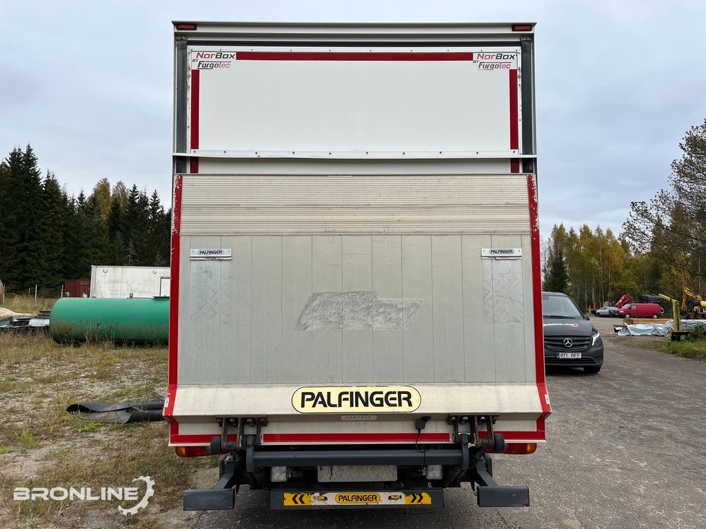 2016 Mitsubishi Fuso Canter BOX L=6060mm - Lastbil med skåp: bild 5 2016 Mitsubishi Fuso Canter BOX L=6060mm - Lastbil med skåp: bild 5