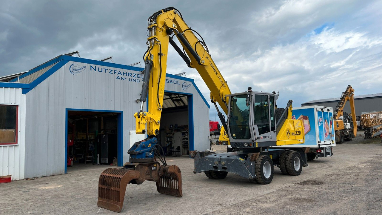 Fuchs TeRex MHL 320 D Umschlagbagger Greifer Pratzen - Materialhanterare: bild 3 Fuchs TeRex MHL 320 D Umschlagbagger Greifer Pratzen - Materialhanterare: bild 3