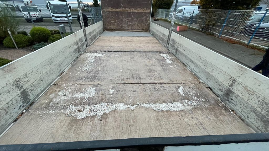 Iveco Eurocargo ML 80E18 Pritsche Iveco Eurocargo ML 80E18 Pritsche - Transportbil med flak: bild 3 Iveco Eurocargo ML 80E18 Pritsche Iveco Eurocargo ML 80E18 Pritsche - Transportbil med flak: bild 3