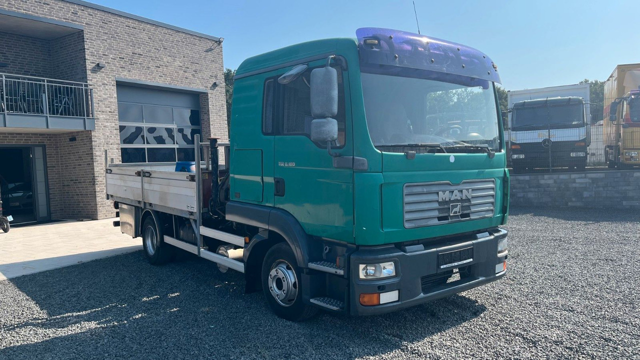 MAN TGL 8.180 4x2 Kran Hiab Tempomat MAN TGL 8.180 4x2 Kran Hiab Tempomat - Flakbil, Kranbil: bild 3 MAN TGL 8.180 4x2 Kran Hiab Tempomat MAN TGL 8.180 4x2 Kran Hiab Tempomat - Flakbil, Kranbil: bild 3