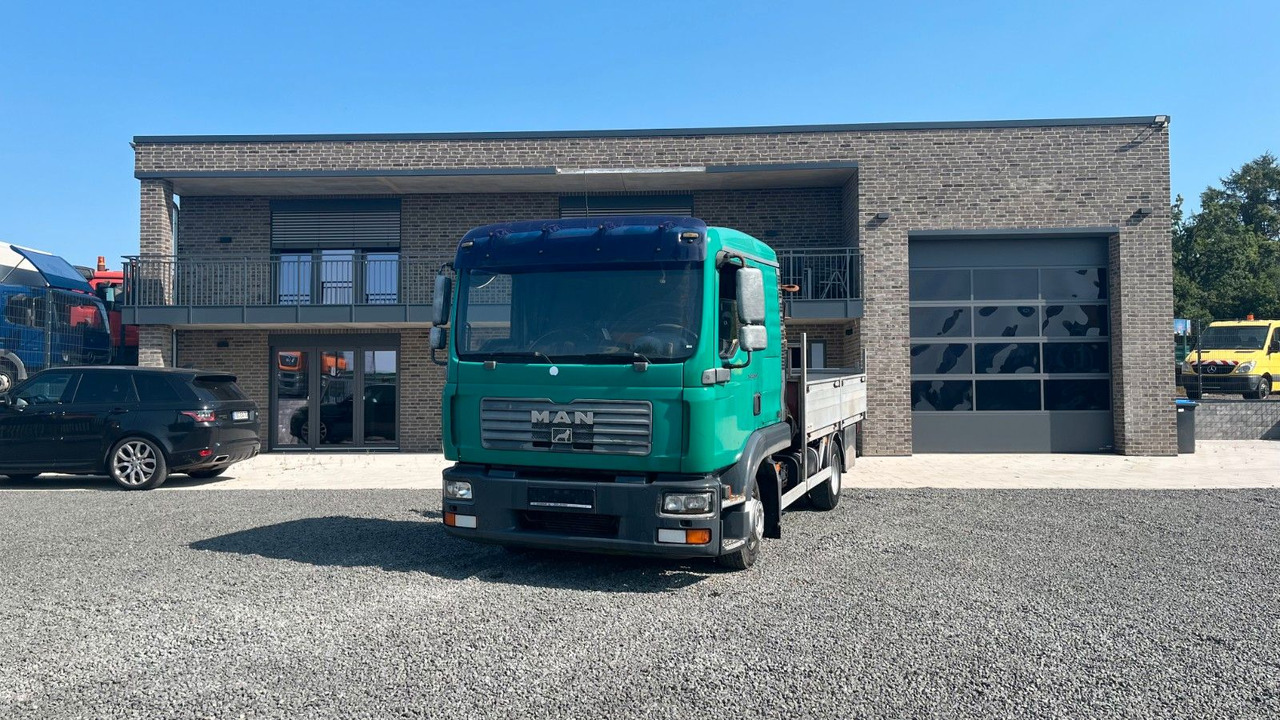 MAN TGL 8.180 4x2 Kran Hiab Tempomat MAN TGL 8.180 4x2 Kran Hiab Tempomat - Transportbil med flak: bild 1 MAN TGL 8.180 4x2 Kran Hiab Tempomat MAN TGL 8.180 4x2 Kran Hiab Tempomat - Transportbil med flak: bild 1