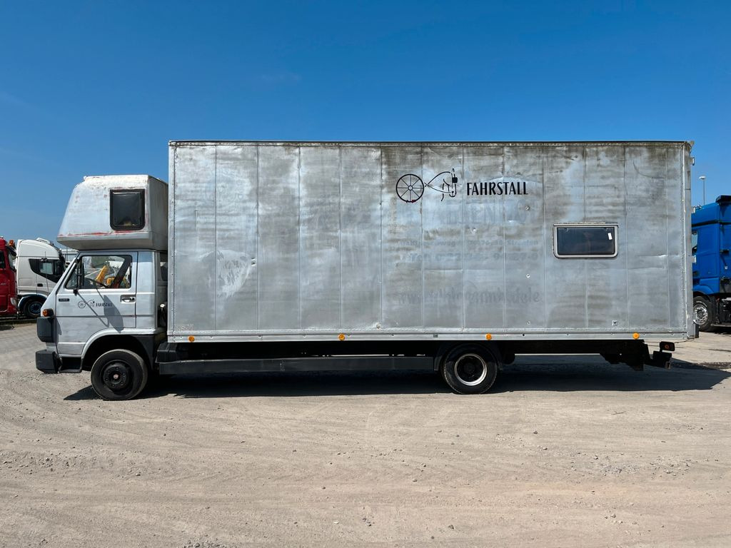 MAN VW-MAN LO2 Koffer Schlafkabine MAN VW-MAN LO2 Koffer Schlafkabine - Volymskåp: bild 2 MAN VW-MAN LO2 Koffer Schlafkabine MAN VW-MAN LO2 Koffer Schlafkabine - Volymskåp: bild 2