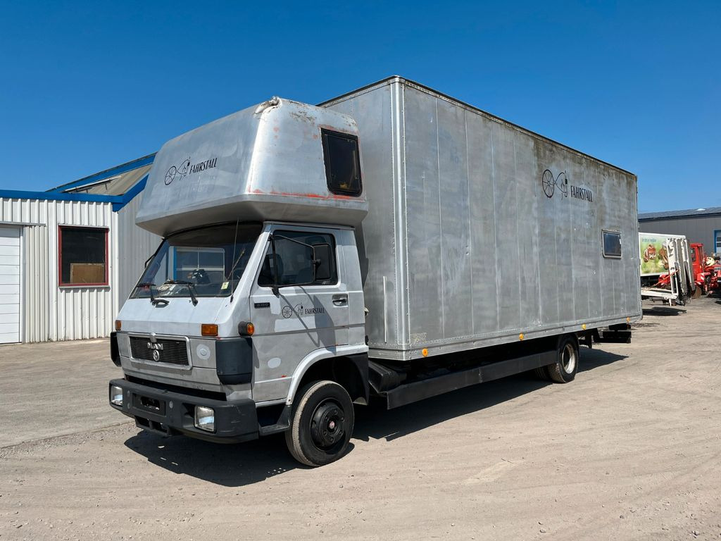 MAN VW-MAN LO2 Koffer Schlafkabine - Volymskåp: bild 3 MAN VW-MAN LO2 Koffer Schlafkabine - Volymskåp: bild 3