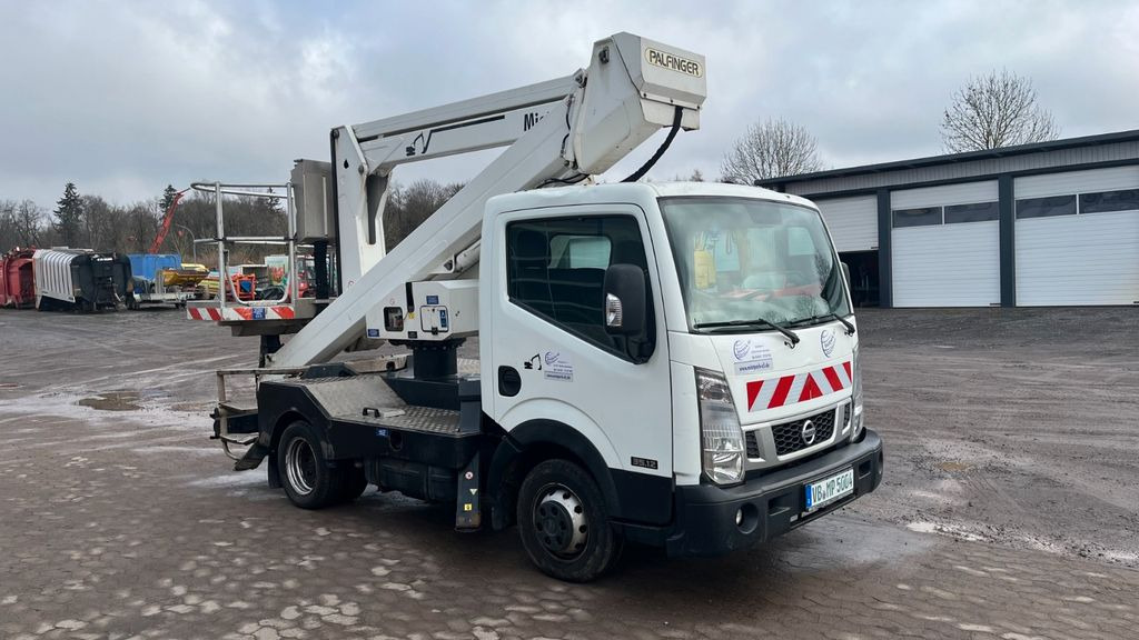 Nissan P200A-NC Steiger Hebebühne Hubarbeitsbühne 17M Nissan P200A-NC Steiger Hebebühne Hubarbeitsbühne 20M - Billift, Transportbil: bild 3 Nissan P200A-NC Steiger Hebebühne Hubarbeitsbühne 17M Nissan P200A-NC Steiger Hebebühne Hubarbeitsbühne 20M - Billift, Transportbil: bild 3