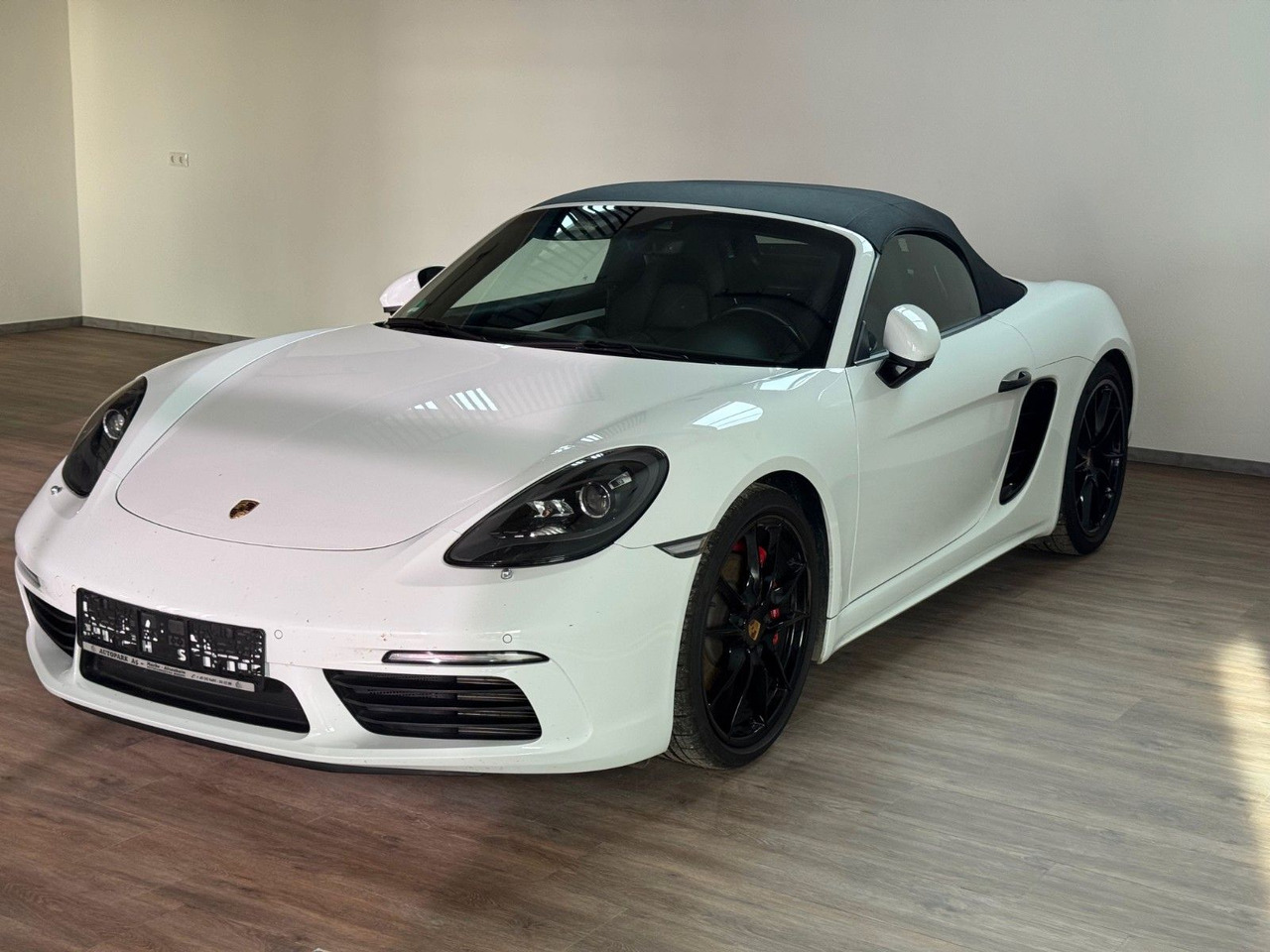 Porsche 718 Boxster S Sport Chrono Sport AGA Approved - Cabriolet: bild 2 Porsche 718 Boxster S Sport Chrono Sport AGA Approved - Cabriolet: bild 2