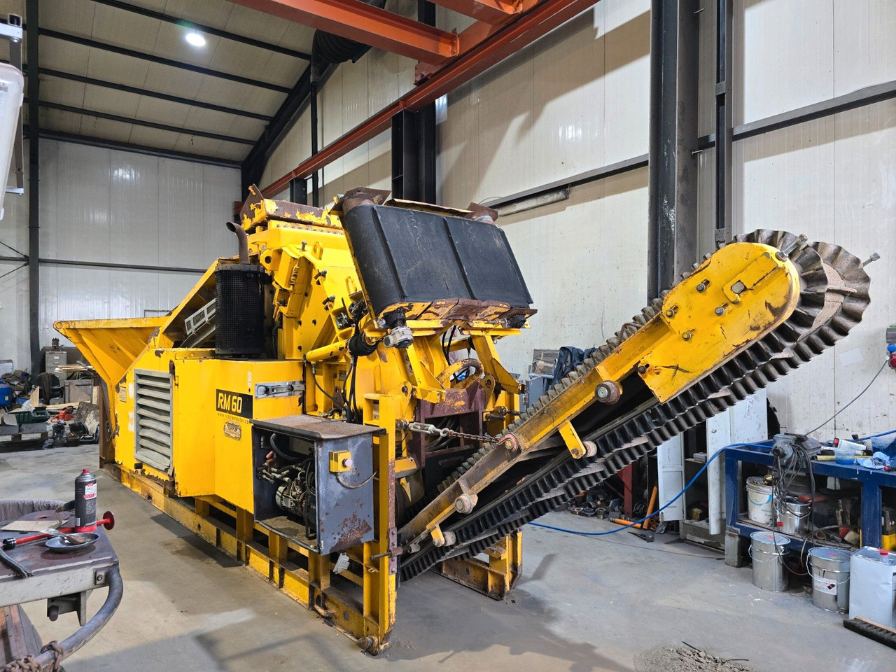 Rubble Master RM 60 Backenbrecher Brecher - Lastväxlare lastbil: bild 2 Rubble Master RM 60 Backenbrecher Brecher - Lastväxlare lastbil: bild 2