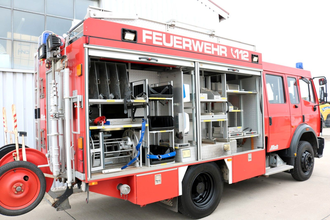 Mercedes-Benz SK 1224 4x4 DOKA + Lichtmast nur org. 22400 km - Lastbil: bild 4 Mercedes-Benz SK 1224 4x4 DOKA + Lichtmast nur org. 22400 km - Lastbil: bild 4