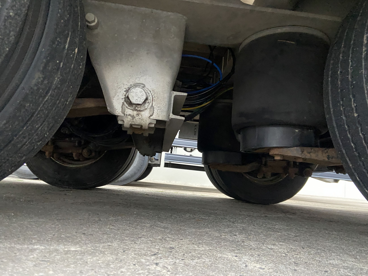 Låg lastare trailer för transportering tunga maskiner Goldhofer t3 3 Achs Tiefladeranhänger: bild 6 Låg lastare trailer för transportering tunga maskiner Goldhofer t3 3 Achs Tiefladeranhänger: bild 6