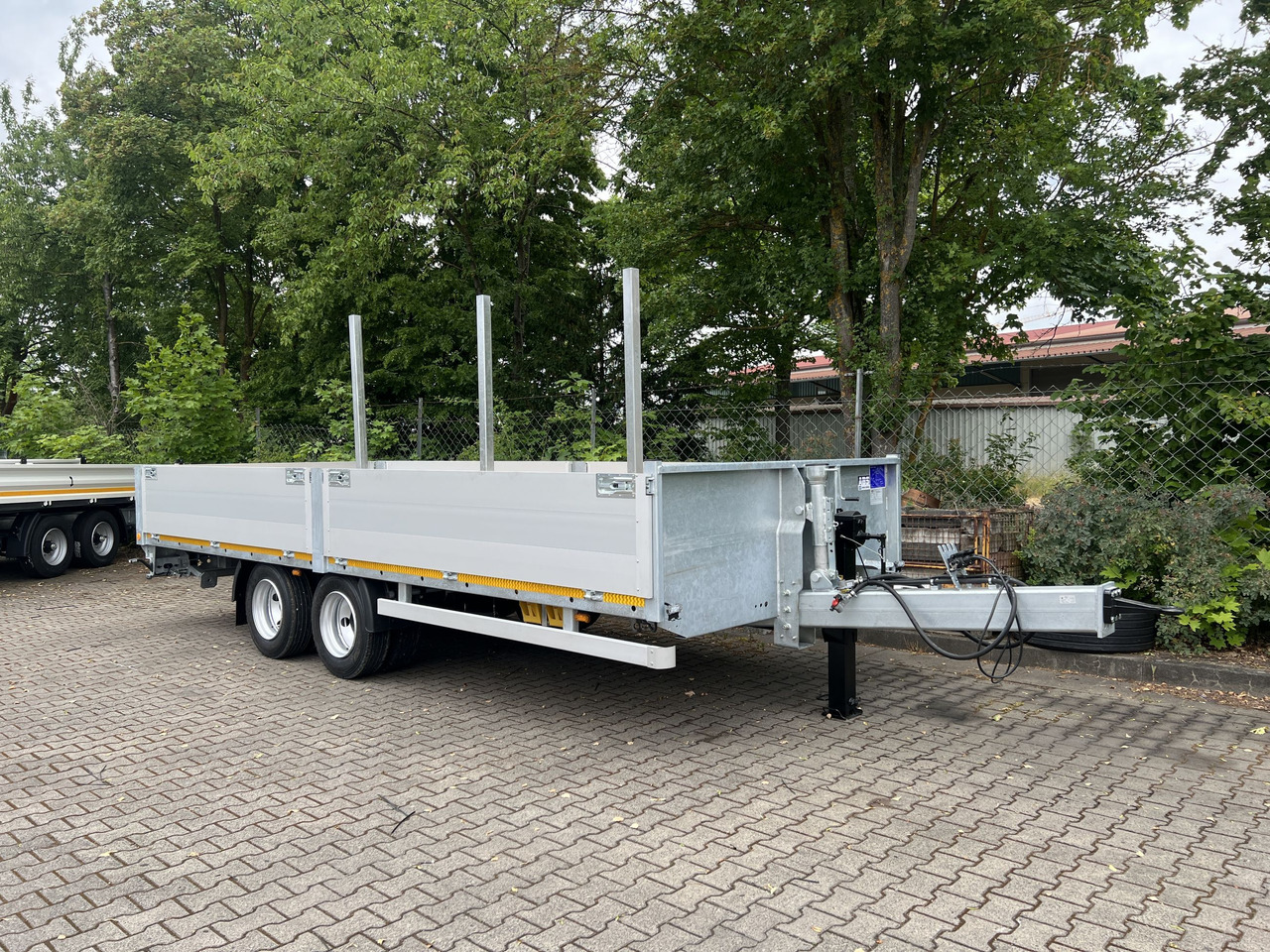 Möslein THT 14,4 G 7,20 L 14,4 t Tandem- Pritschenanhänger- Tieflader - Flaksläp: bild 3 Möslein THT 14,4 G 7,20 L 14,4 t Tandem- Pritschenanhänger- Tieflader - Flaksläp: bild 3