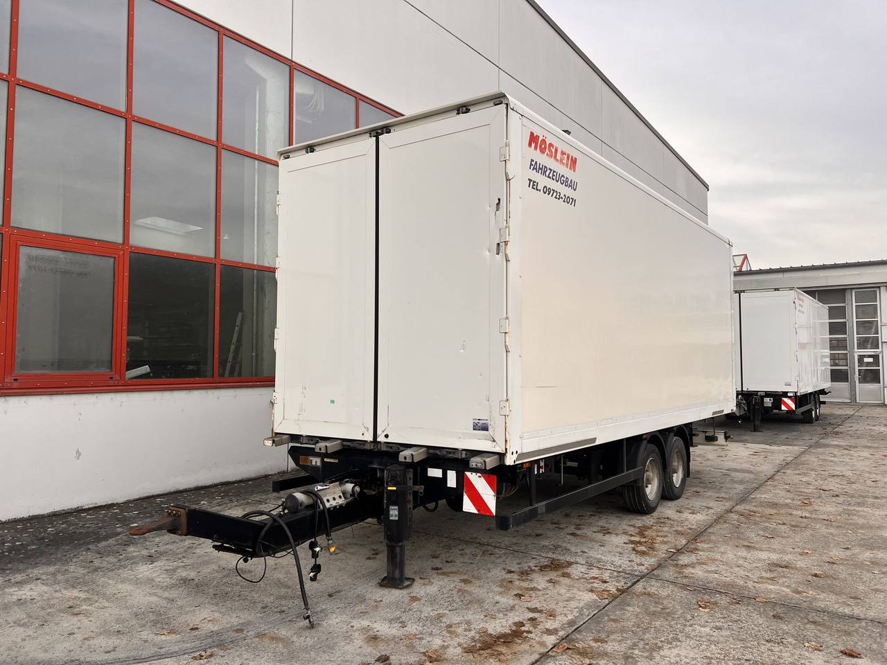 Möslein TKO 105 D Schwebheim Tandem- Koffer- Anhänger, Durchladbar - Skåpsläp: bild 3 Möslein TKO 105 D Schwebheim Tandem- Koffer- Anhänger, Durchladbar - Skåpsläp: bild 3