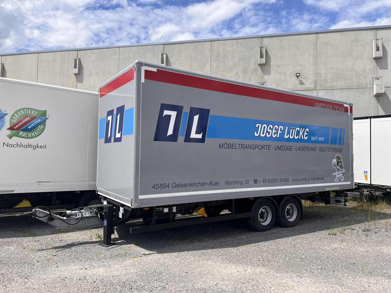 Möslein TKO 105 Schwebheim Tandem- Möbel Koffer- Anhänger - Skåpsläp: bild 4 Möslein TKO 105 Schwebheim Tandem- Möbel Koffer- Anhänger - Skåpsläp: bild 4