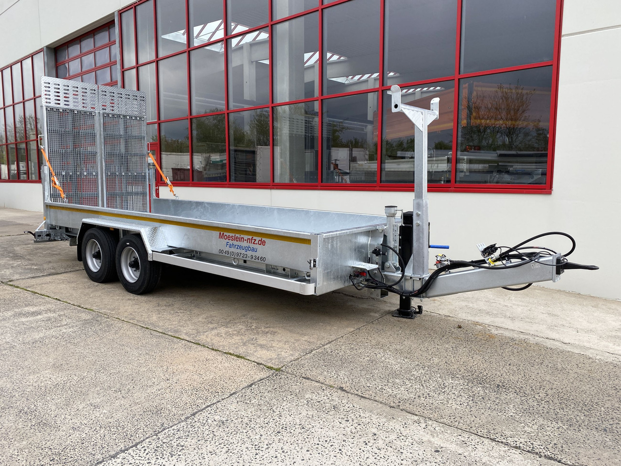 Ny Låg lastare trailer för transportering tunga maskiner Möslein TT 11-E6x2 hydr. Rampen  Tieflader für Fräsen breiten hydraulischen Rampen, Neu: bild 7