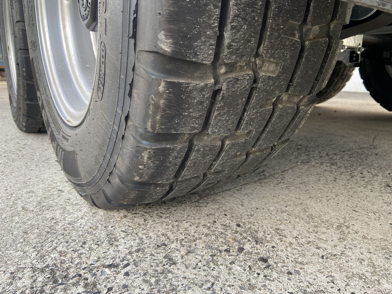 Möslein TTD 11 Breite Reifen 5,70 lang Kipper Tieflader, Breite Reifen, 5,70 m lang-- Neufahrzeug -- - Tippsläp: bild 4 Möslein TTD 11 Breite Reifen 5,70 lang Kipper Tieflader, Breite Reifen, 5,70 m lang-- Neufahrzeug -- - Tippsläp: bild 4