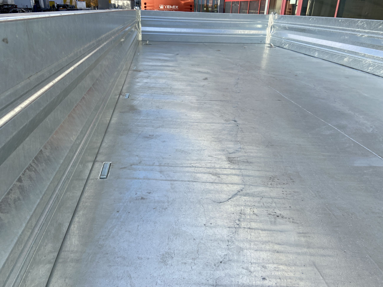 Möslein TTD 11 Breite Reifen 5,70 lang Kipper Tieflader, Breite Reifen, 5,70 m lang-- Neufahrzeug -- - Tippsläp: bild 2 Möslein TTD 11 Breite Reifen 5,70 lang Kipper Tieflader, Breite Reifen, 5,70 m lang-- Neufahrzeug -- - Tippsläp: bild 2