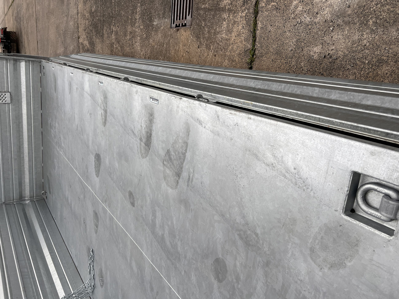 Möslein TTD 19 AB 19 t Tandem Kipper Tieflader2 x Aufsatzbordwänden-- Neufahrzeug -- - Tippsläp: bild 4 Möslein TTD 19 AB 19 t Tandem Kipper Tieflader2 x Aufsatzbordwänden-- Neufahrzeug -- - Tippsläp: bild 4