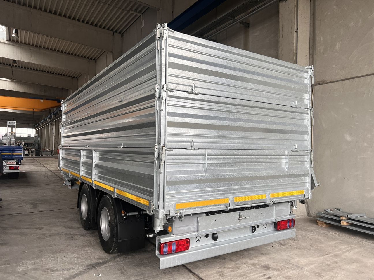 Möslein TTD 19 AB  19 t Tandem Kipper Tieflader2 x Aufsatzbordwänden-- Neufahrzeug -- - Tippsläp: bild 2 Möslein TTD 19 AB  19 t Tandem Kipper Tieflader2 x Aufsatzbordwänden-- Neufahrzeug -- - Tippsläp: bild 2