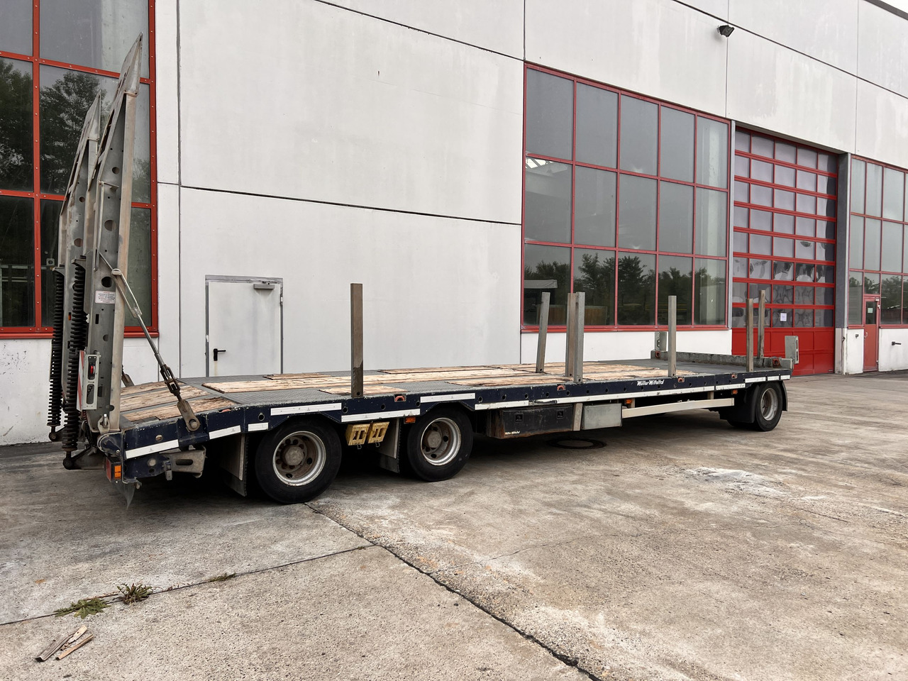 Müller Mitteltal D3 3 Achs Tieflader 9 m, Verzinkt, Wenig Benutzt - Låg lastare trailer: bild 5 Müller Mitteltal D3 3 Achs Tieflader 9 m, Verzinkt, Wenig Benutzt - Låg lastare trailer: bild 5