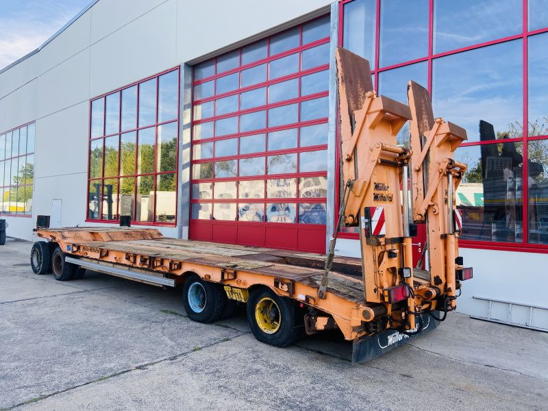 Müller Mitteltal T4 Kompakt 40,0 4 Achs Tieflader- Anhänger - Låg lastare trailer: bild 2 Müller Mitteltal T4 Kompakt 40,0 4 Achs Tieflader- Anhänger - Låg lastare trailer: bild 2