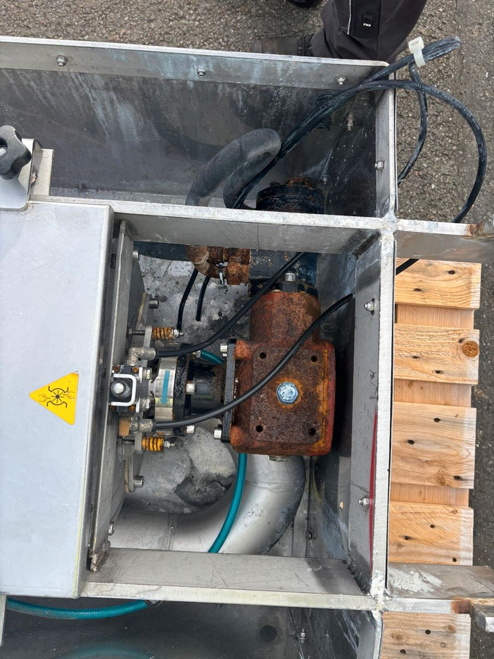 Zellradschleuse Eriksen TWBR22-N - Bulktrailer: bild 3 Zellradschleuse Eriksen TWBR22-N - Bulktrailer: bild 3