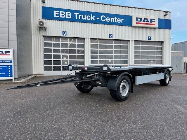 Außenroller 18 AR Außenroller 18 AR - Lastväxlarsläp/ Liftdumpersläp: bild 3 Außenroller 18 AR Außenroller 18 AR - Lastväxlarsläp/ Liftdumpersläp: bild 3