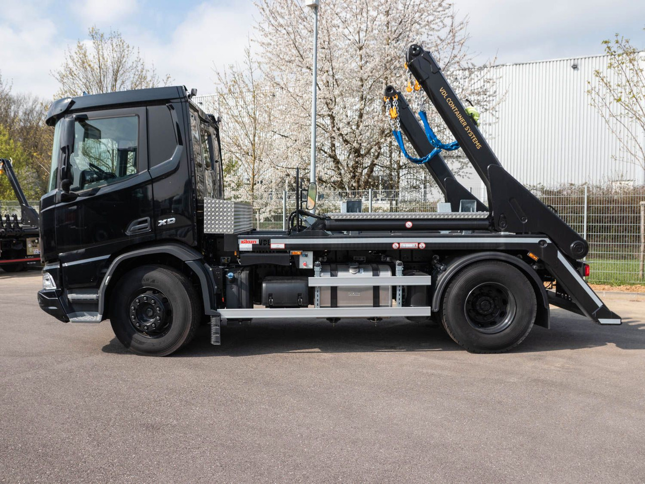 DAF FA XD 410 VDL Absetzkipper DAF FA XD 410 VDL Absetzkipper - Liftdumper lastbil: bild 4 DAF FA XD 410 VDL Absetzkipper DAF FA XD 410 VDL Absetzkipper - Liftdumper lastbil: bild 4