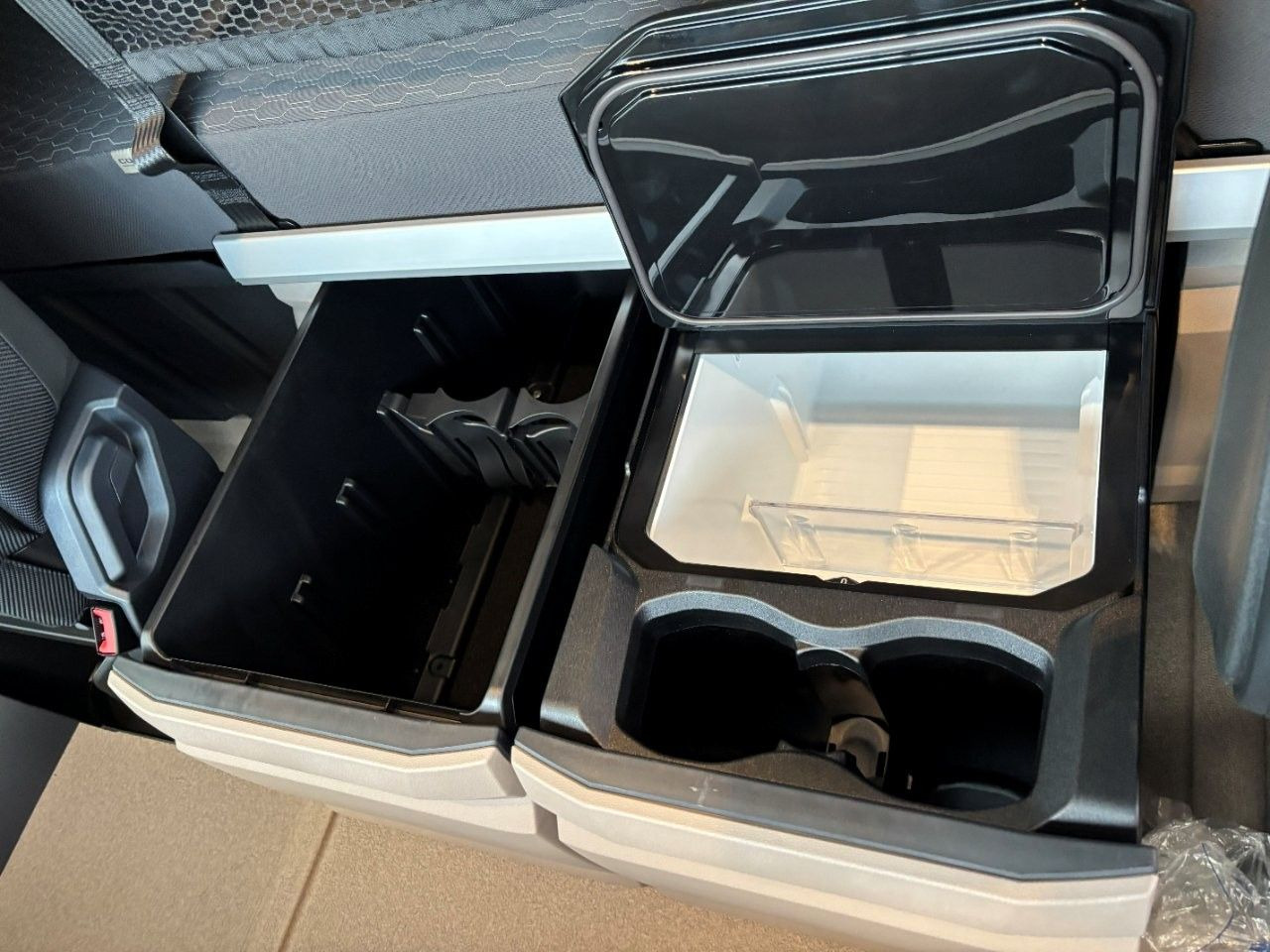 Dryckestransport lastbil DAF FAN XG 480 Swing-Board-Aufbau Mitnahmestapler: bild 17 Dryckestransport lastbil DAF FAN XG 480 Swing-Board-Aufbau Mitnahmestapler: bild 17