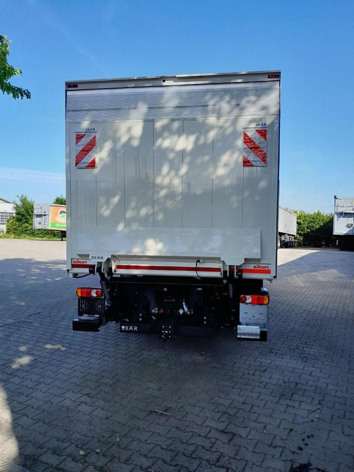 DAF XB 310 FA 18t Getränkeaufbau DAF XB 310 FA 18t Getränkeaufbau - Dryckestransport lastbil: bild 5 DAF XB 310 FA 18t Getränkeaufbau DAF XB 310 FA 18t Getränkeaufbau - Dryckestransport lastbil: bild 5