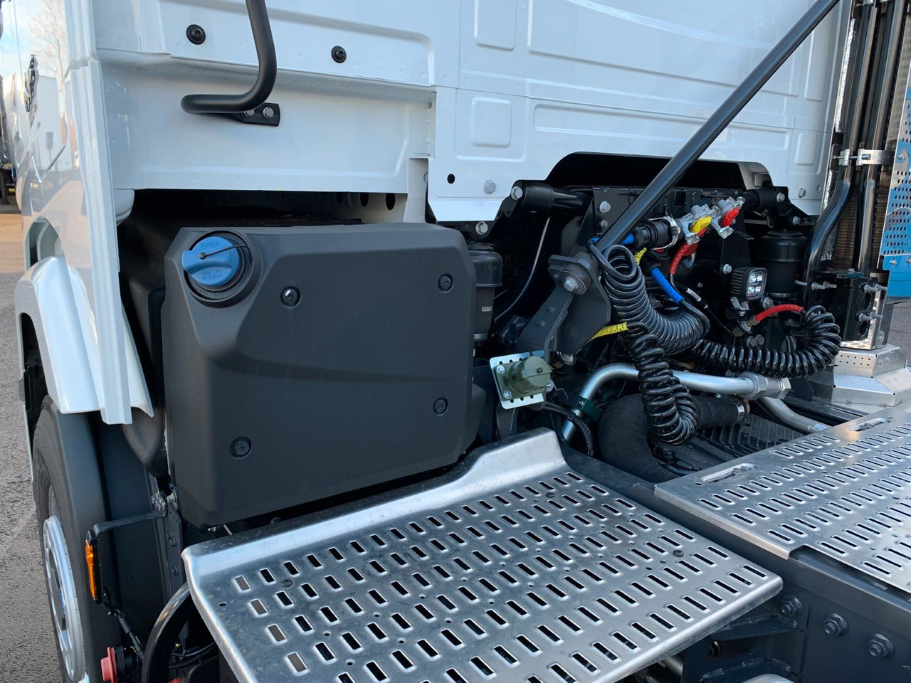 Dragbil DAF FT XF 530 NGD PXP Paul Xtra Power 4x4: bild 7