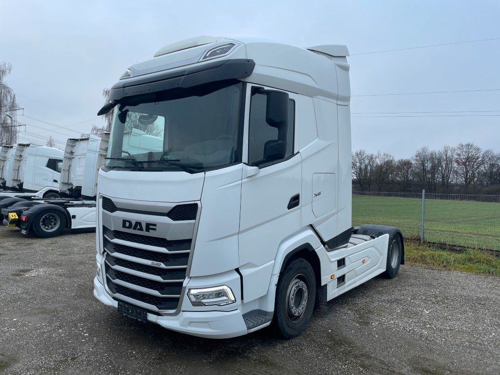 DAF FT XG 530 - Dragbil: bild 1 DAF FT XG 530 - Dragbil: bild 1