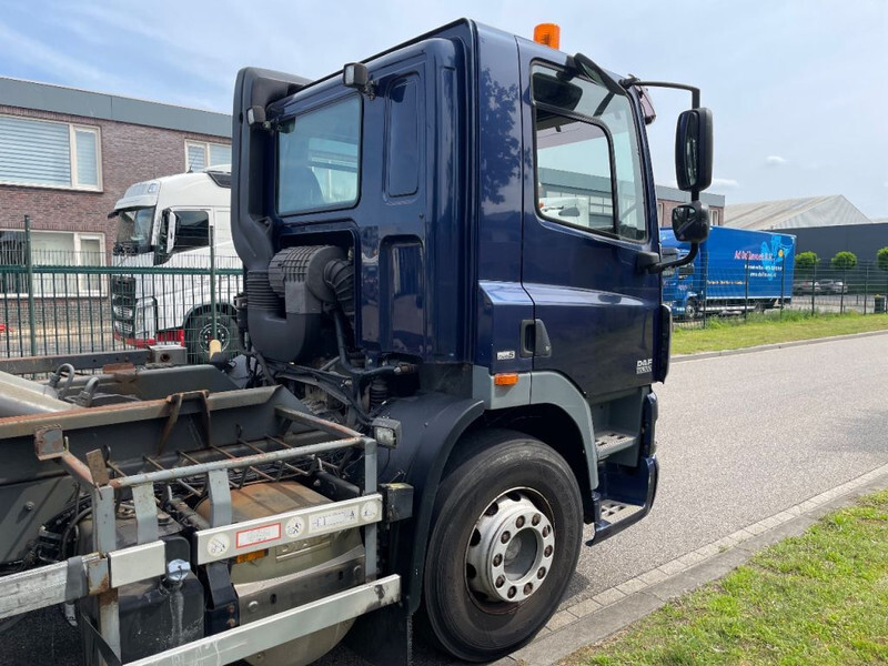 DAF CF 85 360 6x2 vdl 21 T haak - Lastbil med kabelsystem: bild 5 DAF CF 85 360 6x2 vdl 21 T haak - Lastbil med kabelsystem: bild 5