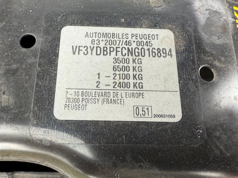 Skåpbil Peugeot Boxer 2.2 D 140 pk ! 2023: bild 13 Skåpbil Peugeot Boxer 2.2 D 140 pk ! 2023: bild 13