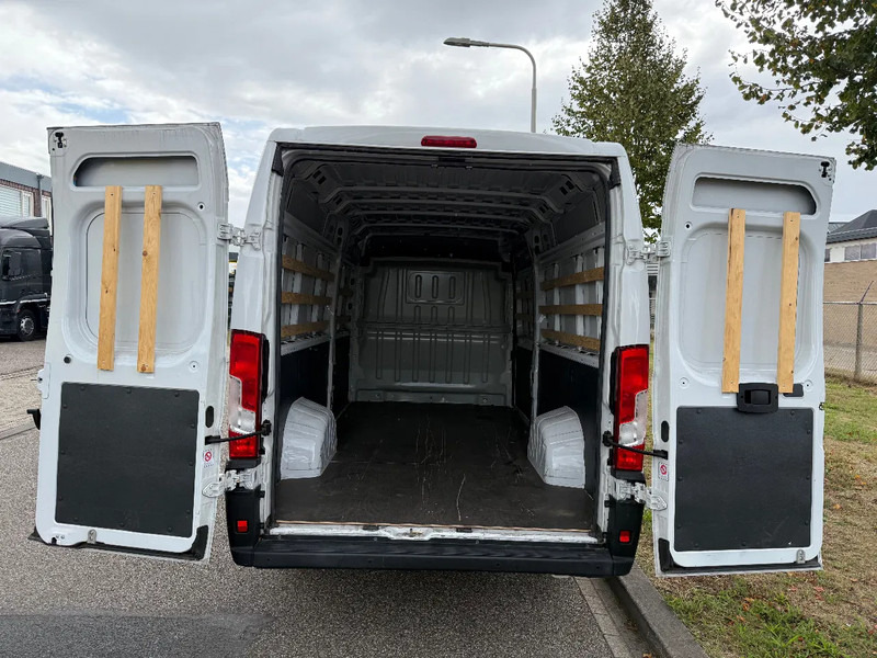 Skåpbil Peugeot Boxer 2.2 D 140 pk ! 2023: bild 19 Skåpbil Peugeot Boxer 2.2 D 140 pk ! 2023: bild 19