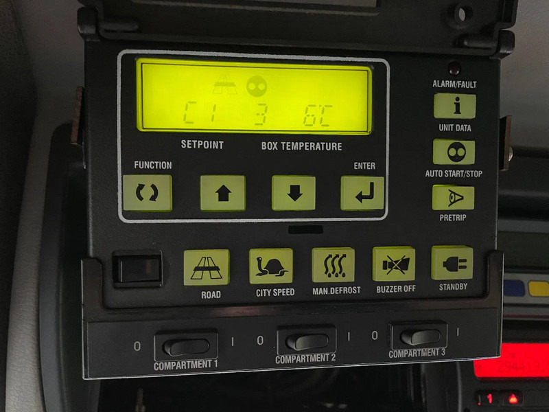 Kylbil lastbil Renault Midlum 270 2010 chereau + carrier: bild 12
