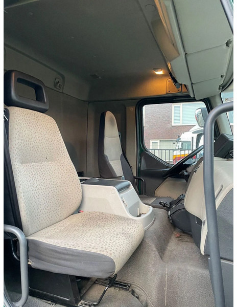 Kylbil lastbil Renault Midlum 270 2010 chereau + carrier: bild 19