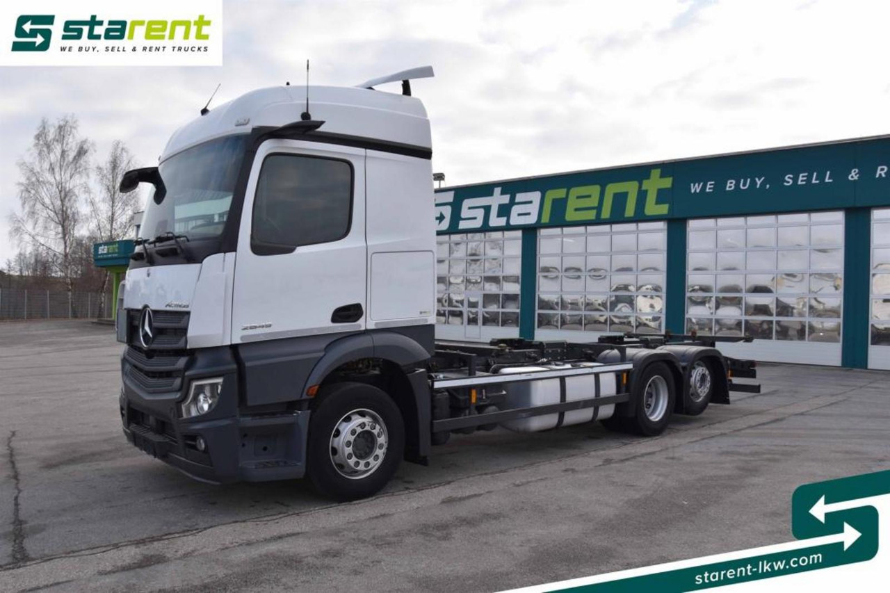 Mercedes Benz Actros 2645L Retarder Mirror Cam NAVI Liftachse - Containerbil/ Växelflak lastbil: bild 1 Mercedes Benz Actros 2645L Retarder Mirror Cam NAVI Liftachse - Containerbil/ Växelflak lastbil: bild 1